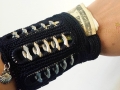 Pop top wallet bracelet