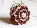 Flower shaped coin purse with snap frame