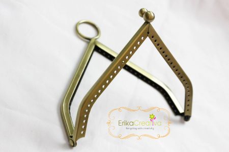 Triangular Purse Frame